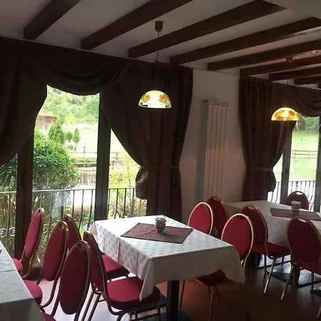 Casa Padurii 3* Slănic